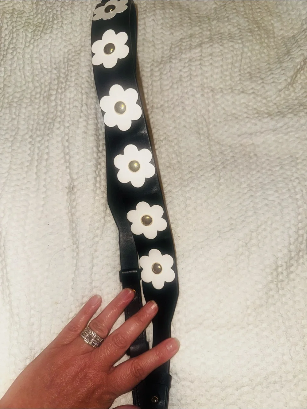 Michael Kor/MK Black Floral Appliqué Bag Strap, guitar strap 🌼 NWT- - Picture 6 of 14